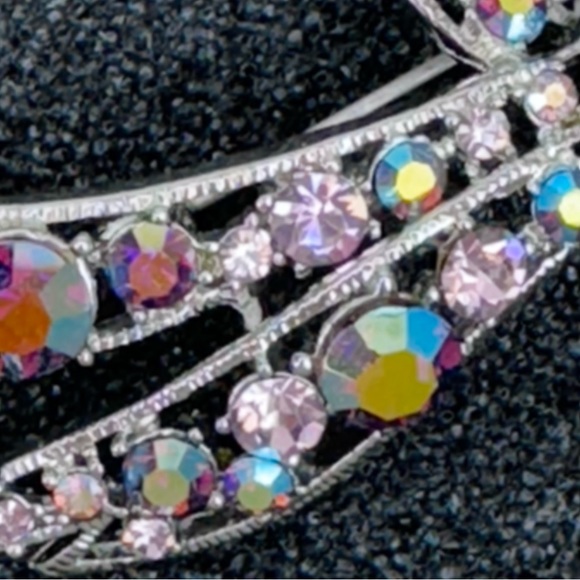 Vintage 4 inch Bow Brooch with Coloured Stones - Picture 5 of 10